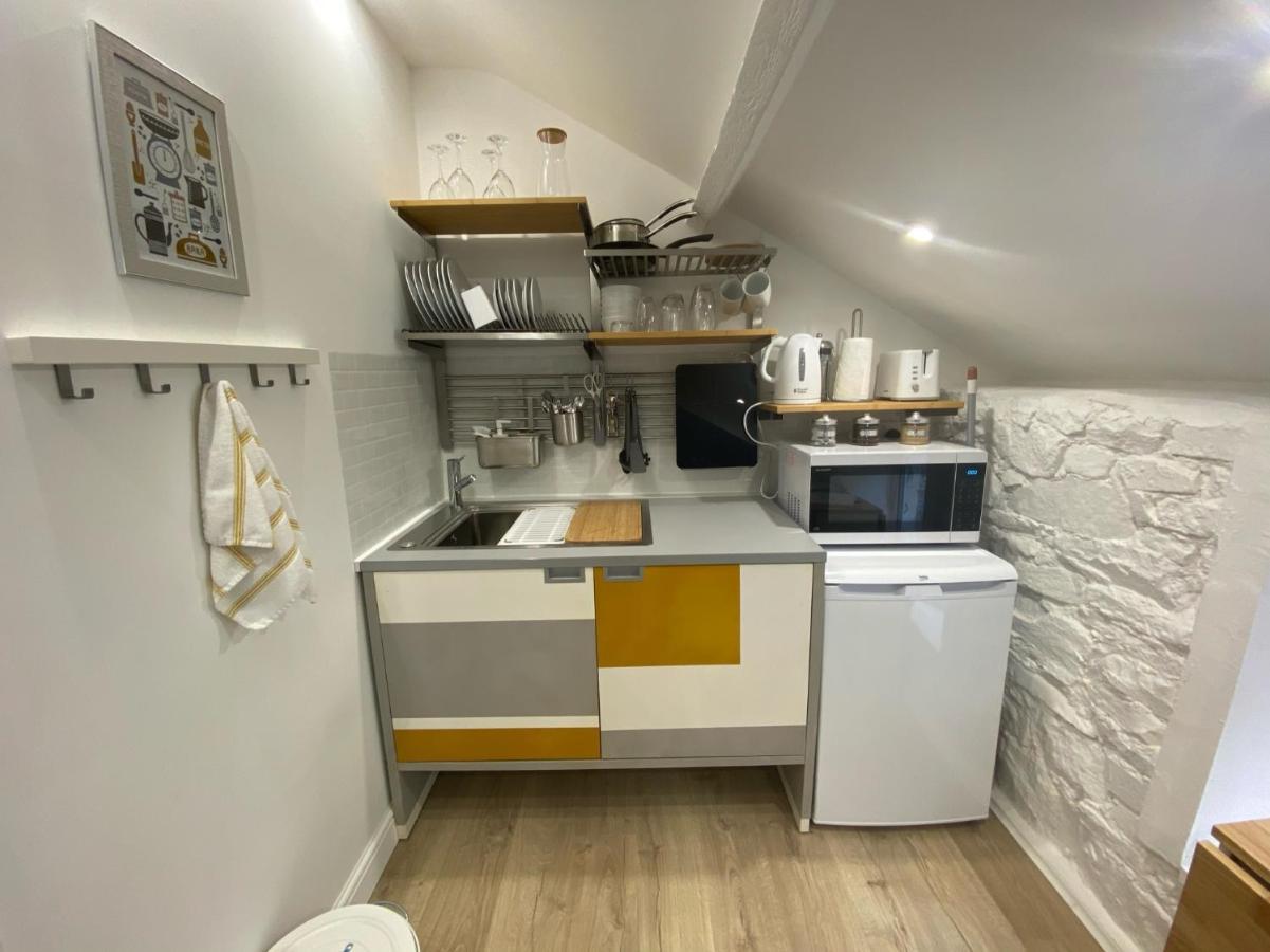 Craven Lodge Guesthouse Port Talbot Ngoại thất bức ảnh
